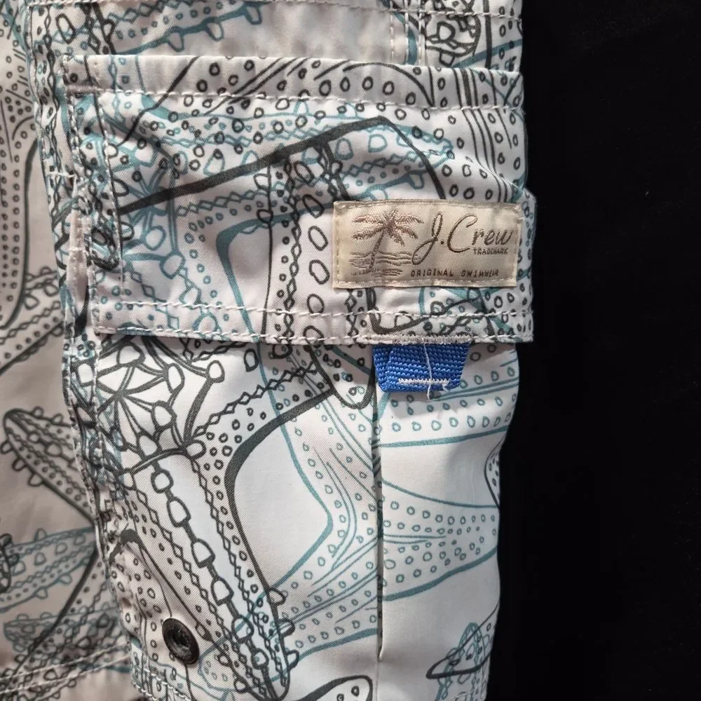 J. Crew Mens 33 Y2K Cargo Starfish Octopus Board Shorts Swim Trunks White Blue